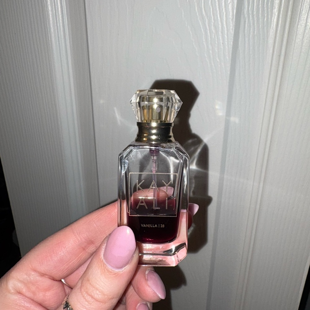Kay Ali vanilla 28